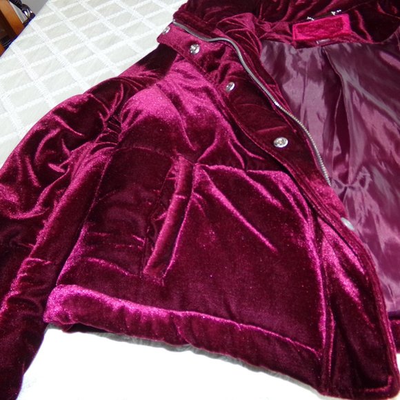 Burgundy Jacket - Picture 7 of 11